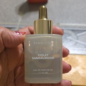Sand + Fog Violet Sandalwood Eau de Parfum Oil - Gold and White